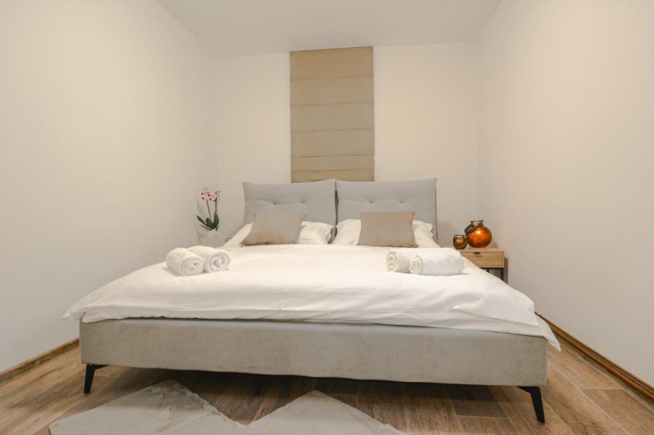Apartmany Victory Residence Prosecne Luaran gambar